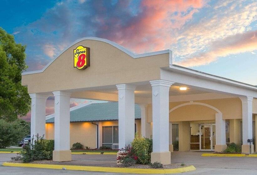 فندق على الطريق Super 8 By Wyndham Brinkley