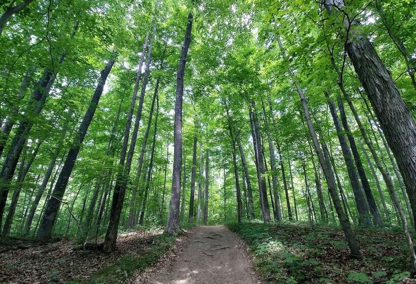 فندق على الطريق Tenkiller Lodge