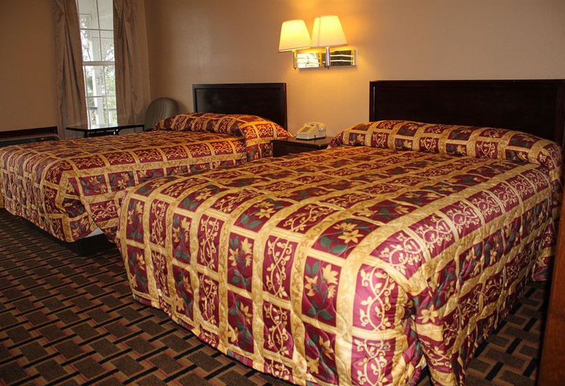 فندق على الطريق Victorian Inn