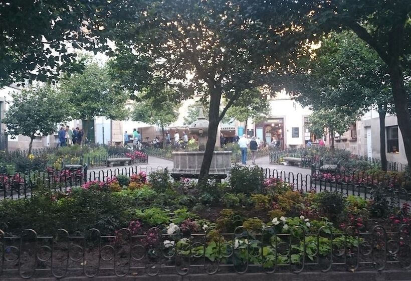 پانسیون Libredón Rooms