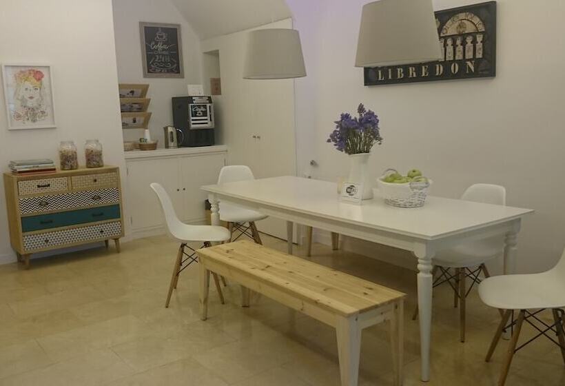 پانسیون Libredón Rooms