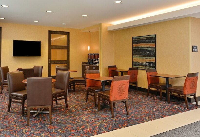Residence Inn By Marriott Des Moines Downtown