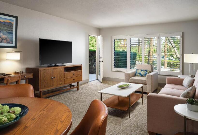 منتجع Hyatt Vacation Club At Desert Oasis