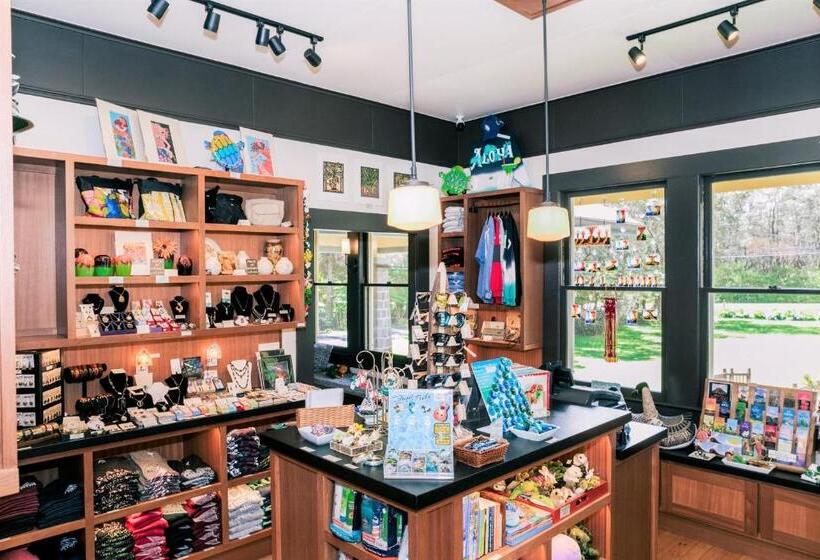 渡假胜地  Kilauea Lodge And Restaurant