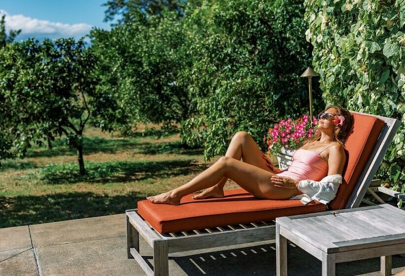 منتجع Lumeria Maui, Educational Retreat Center