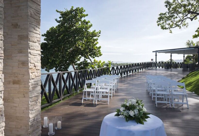 Royalton Negril, An Autograph Collection All Inclusive Resort