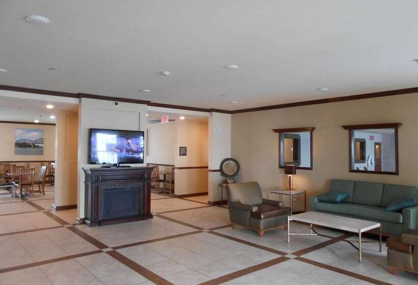 Spark By Hilton Minot