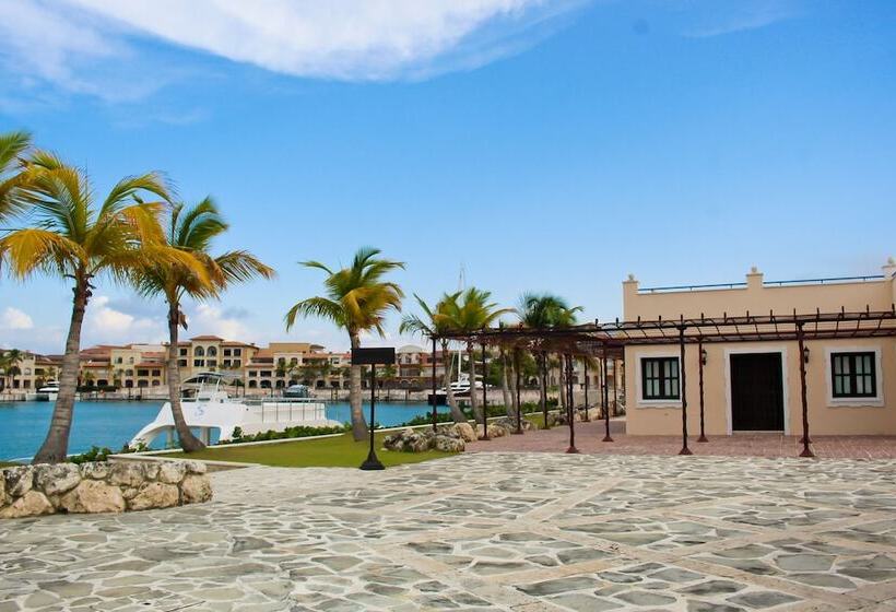Sports Illustrated Resorts Marina and Villas Cap Cana - All Inclusive