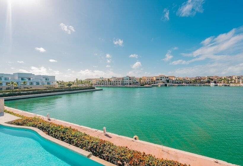 Sports Illustrated Resorts Marina and Villas Cap Cana - All Inclusive