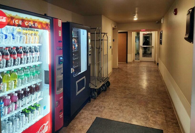 Suburban Studios Dickinson