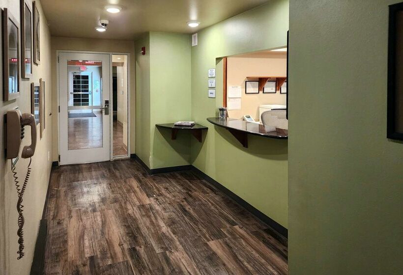 Suburban Studios Dickinson