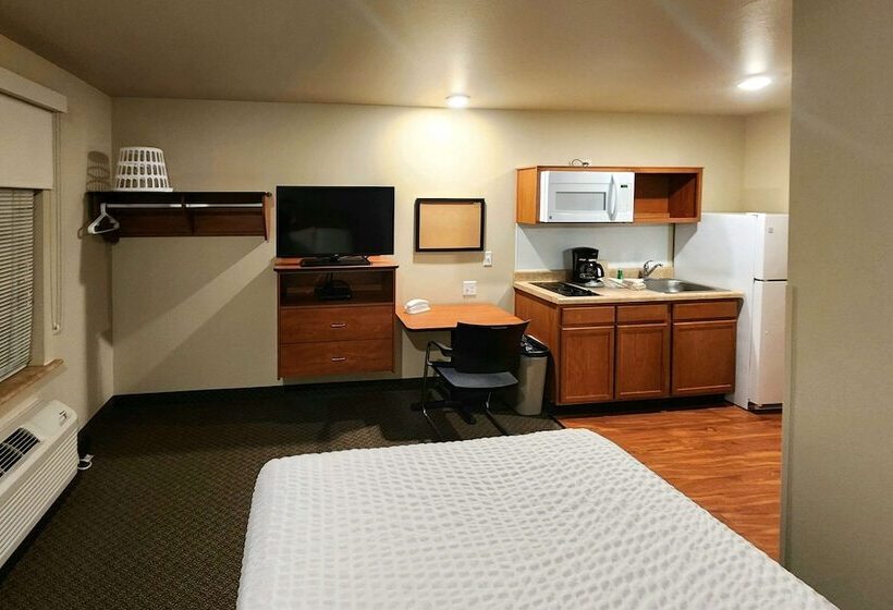 Suburban Studios Dickinson