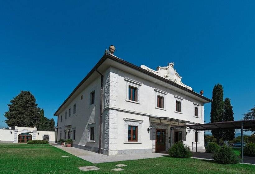Villa Tolomei Hotel & Resort