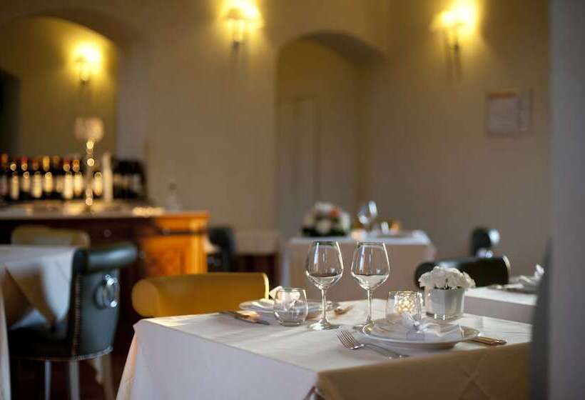 Villa Tolomei Hotel & Resort