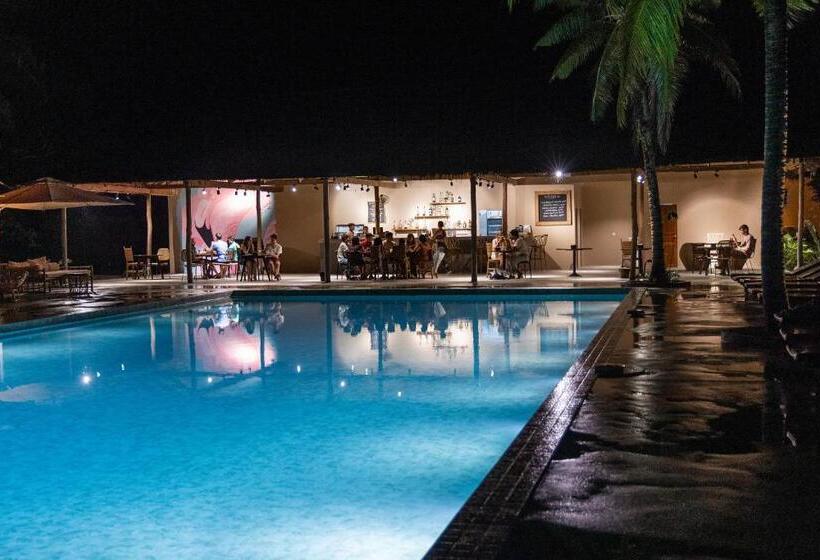 Отель Beachwalk Koh Rong