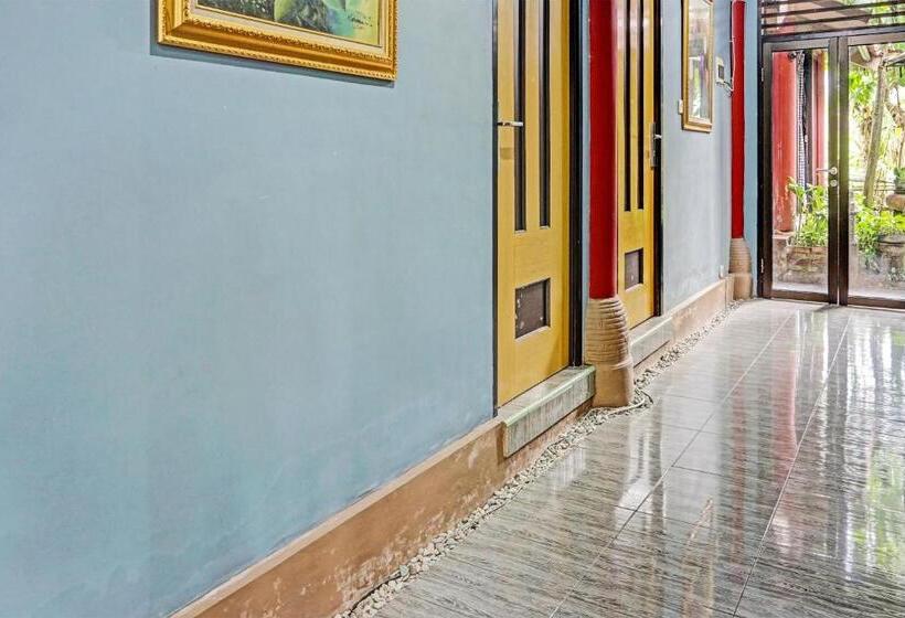 호텔 Candicandi Ubud Omah Kopi