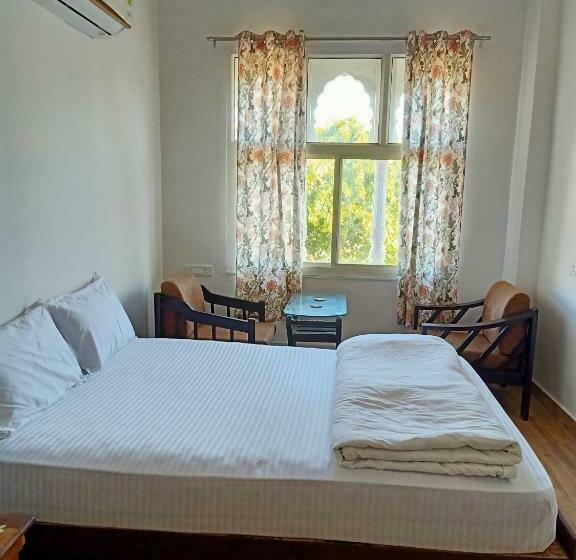 فندق Hindupura Residency