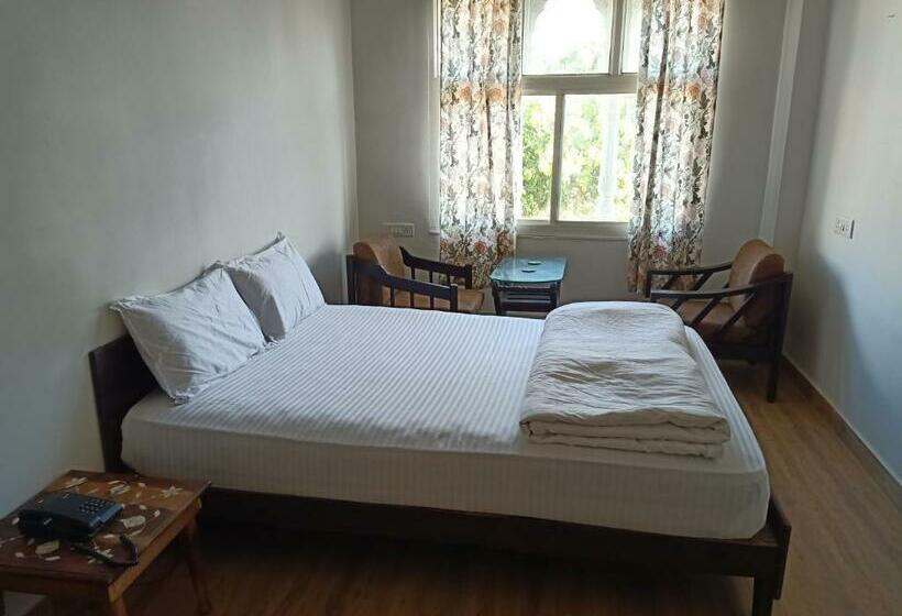 فندق Hindupura Residency