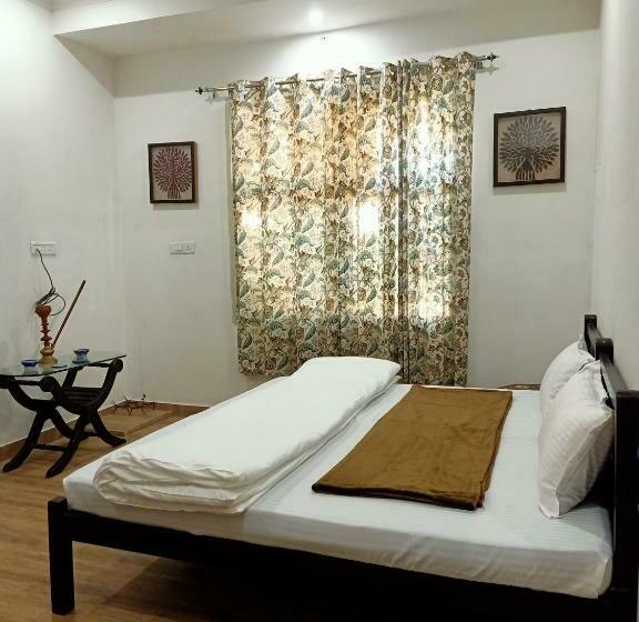 فندق Hindupura Residency