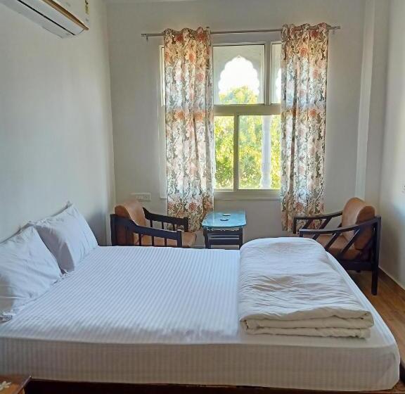 فندق Hindupura Residency