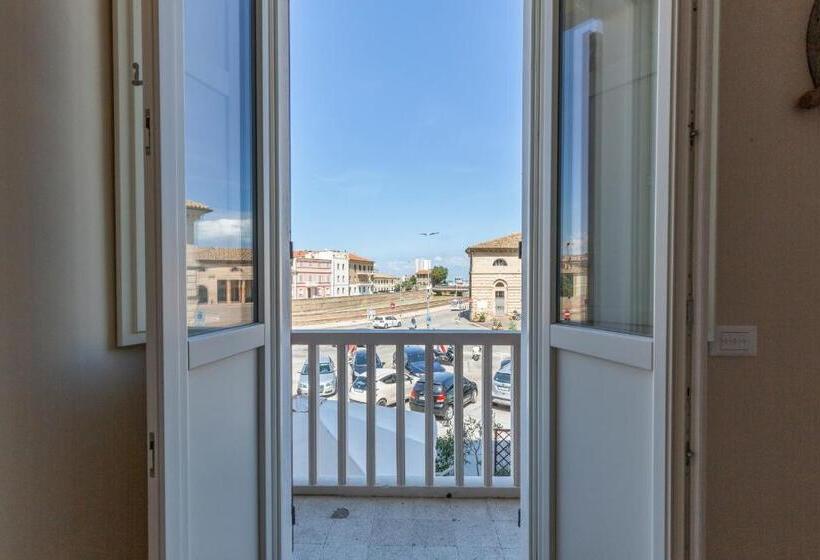 膳宿费 La Romantica Camere E Wellness