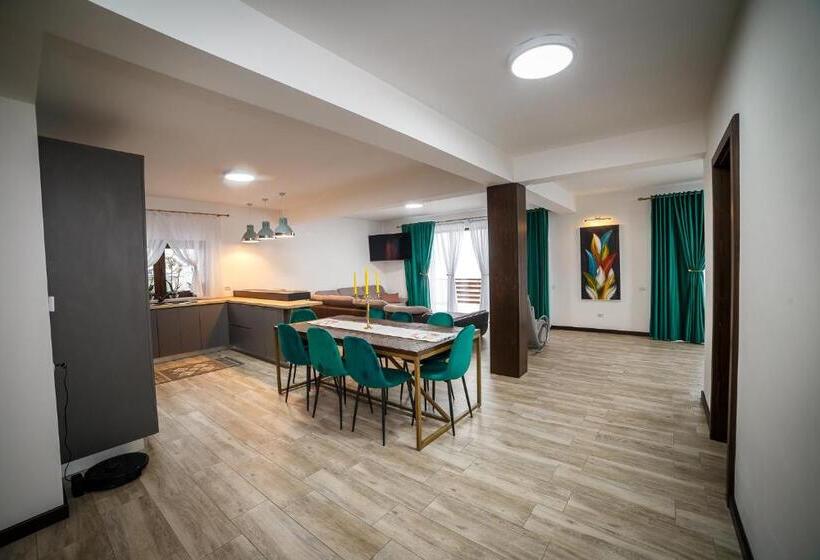 بنسيون Romantik Resort