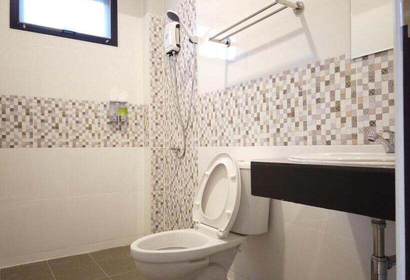 אתר נופש เดอะเบสรีสอร์ทพัทลุง