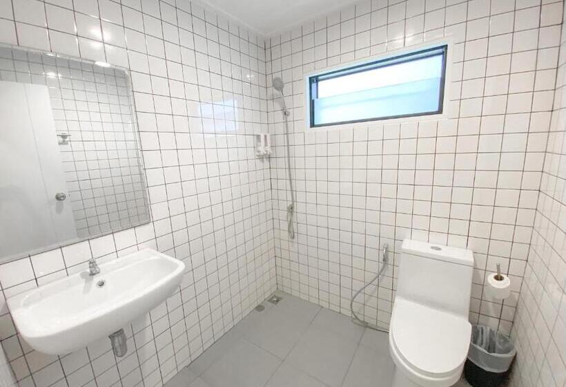 Sea Bear Resort ซีแบร์รีสอร์ต