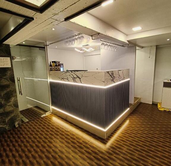 فندق صغير Bliss Rooms