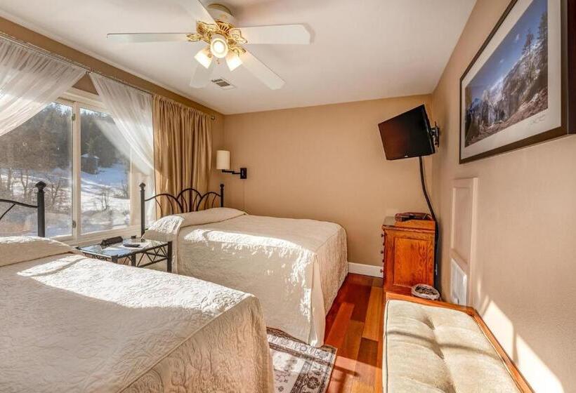 민박 Big Creek Inn