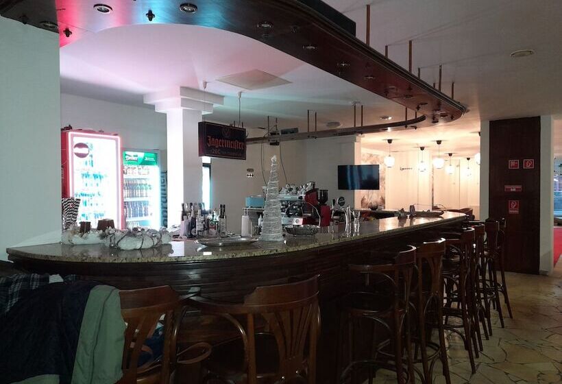 住宿加早餐 Demizson Panzio