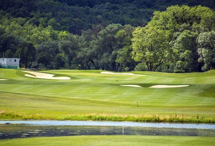 住宿加早餐 Demizson Panzio