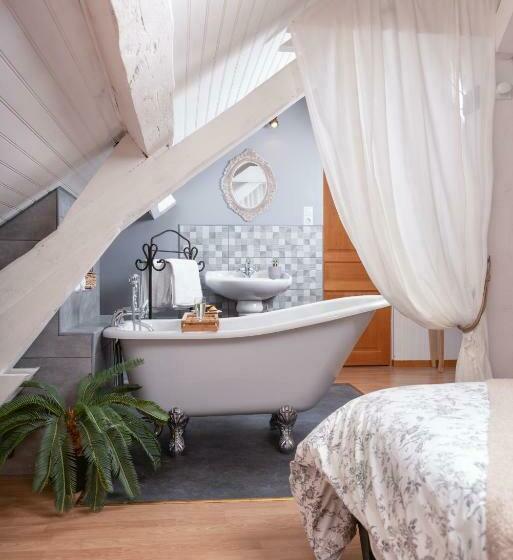 Bed and Breakfast Les Glycines De Monchy  Chambres D Hôtes