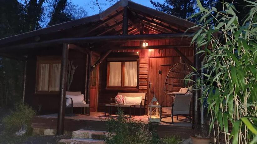 Bed and Breakfast Les Glycines De Monchy  Chambres D Hôtes