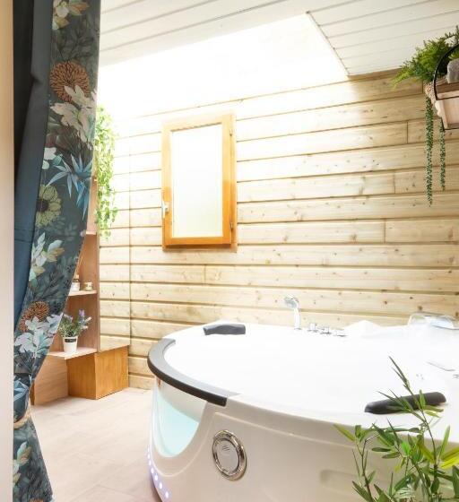 Bed and Breakfast Les Glycines De Monchy  Chambres D Hôtes