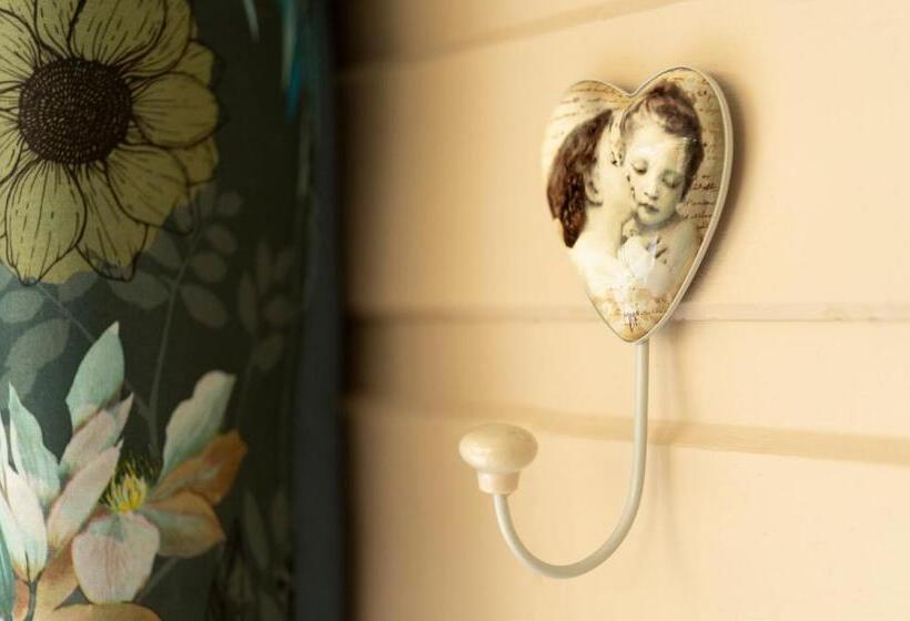 Bed and Breakfast Les Glycines De Monchy  Chambres D Hôtes