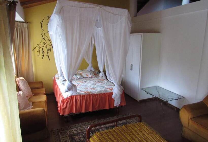 צימר Maria Adelaida Hostal