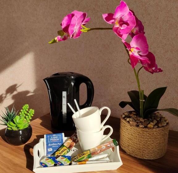 تختخواب و صبحانه Pension Sauerland