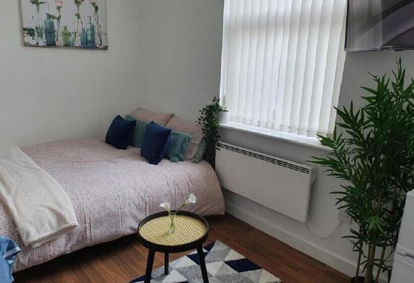 Citynights Studios With Free Parking