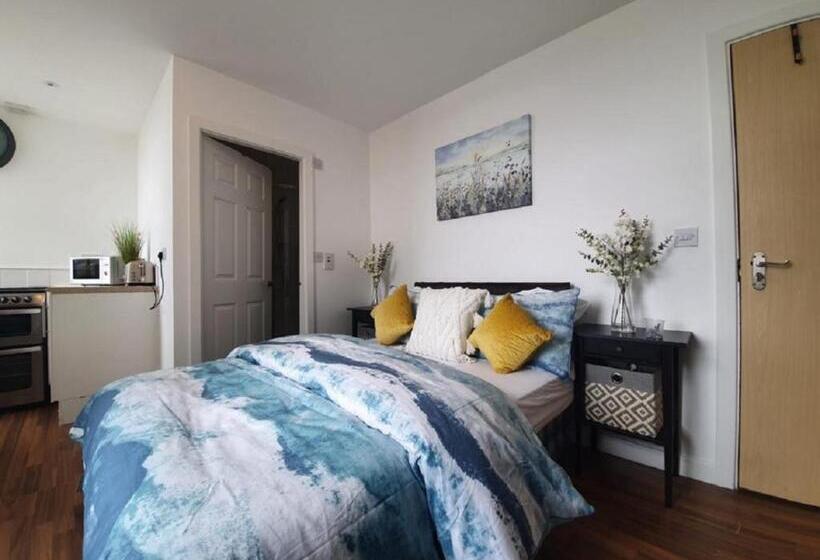 Citynights Studios With Free Parking