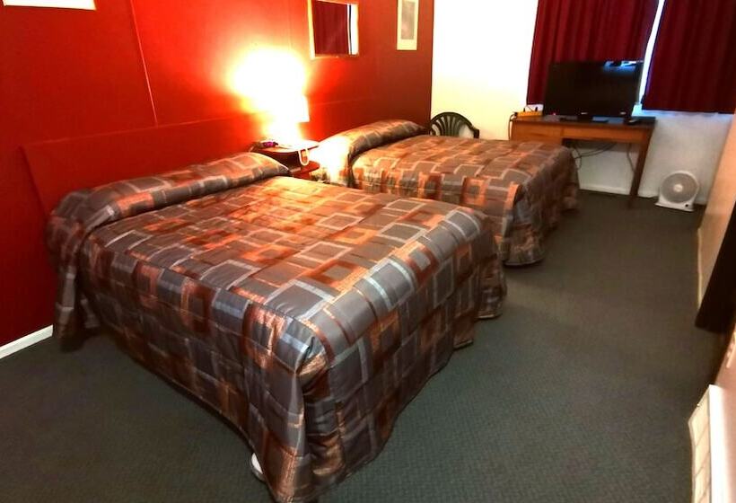 Cozy Corner Motel & Restaurant