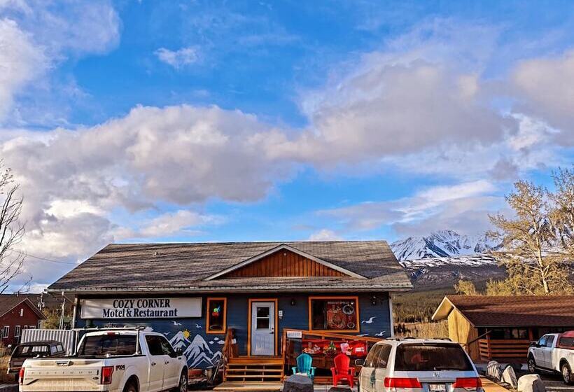 Cozy Corner Motel & Restaurant