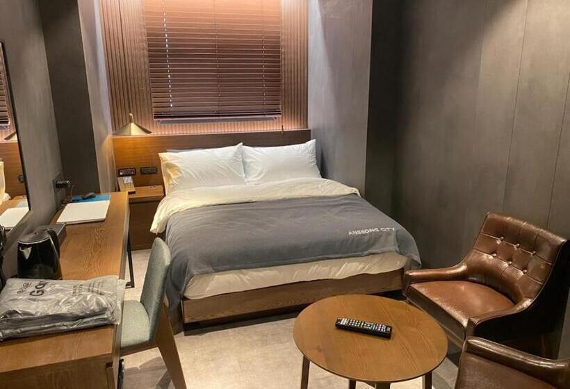 בית מלון כפרי Anseong City