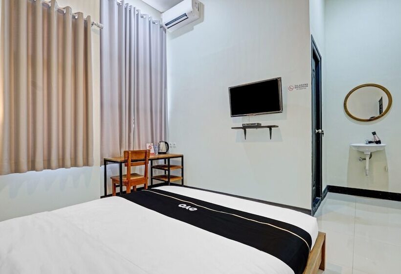 בית מלון כפרי Capital O 90811 Myhome