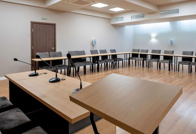 Casa Di Fiore Spa And Medical Hotel, Mineral Pools & Private Beach