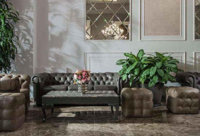 Casa Di Fiore Spa And Medical Hotel, Mineral Pools & Private Beach