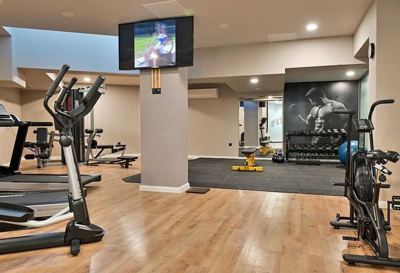 Casa Di Fiore Spa And Medical Hotel, Mineral Pools & Private Beach