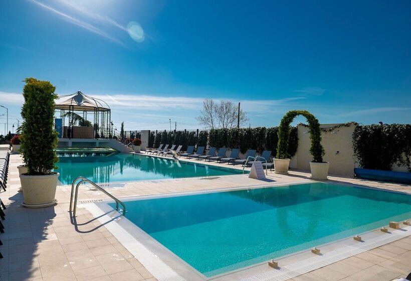 Casa Di Fiore Spa And Medical Hotel, Mineral Pools & Private Beach