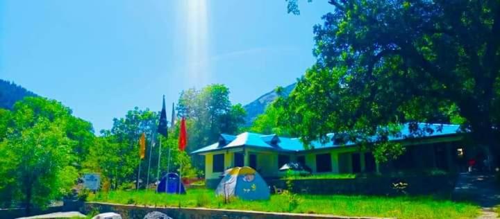 Hotel Chitral Inn Resort