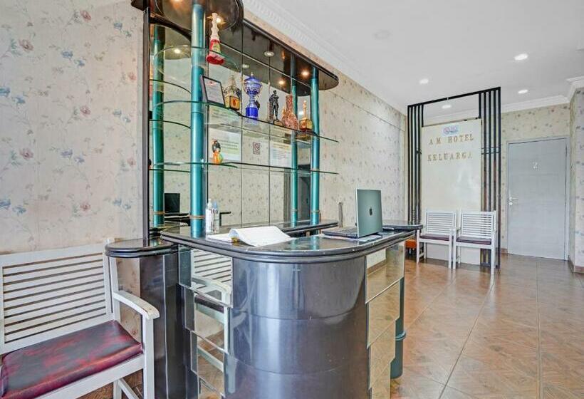 בית מלון כפרי Capital O 90783  Ayeng Mandiri